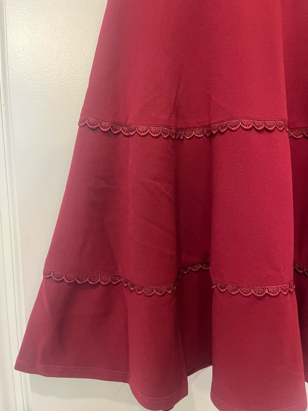 City Studio Burgundy Scalloped V-Neck Fit & Flare A-line Mini Dress Sz 9 NWT - Picture 4 of 12